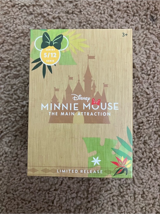 Disney Other - 2020 LIMITED RELEASE Minnie Main Attraction Tiki Room Magic Band Series 5/12